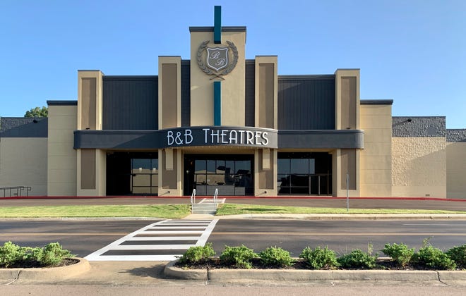 Photo of B&B Theatres in Ridgeland, MS where Wonder Woman 1984 is playing.